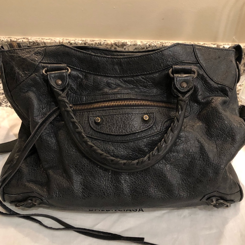 Balenciaga Agneau Pleine Fleur Aniline Bag